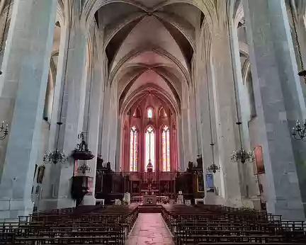 020 La Cathédrale Saint-Pierre, Saint-Paul et Saint-André, est classée Monument historique depuis 1903