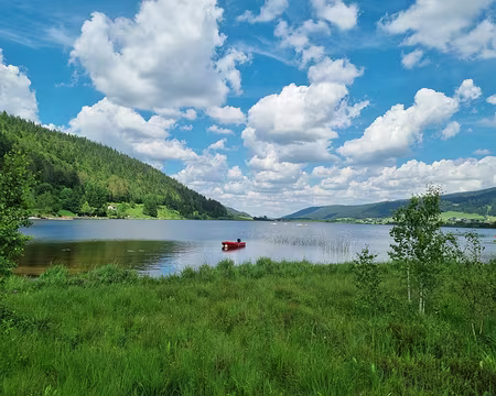 080 Le lac des Rousses est le seul lac de Bourgogne-Franche-Comté situé dans le bassin versant du Rhin