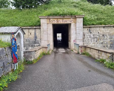 128 L'entrée se fait par la porte de Suisse