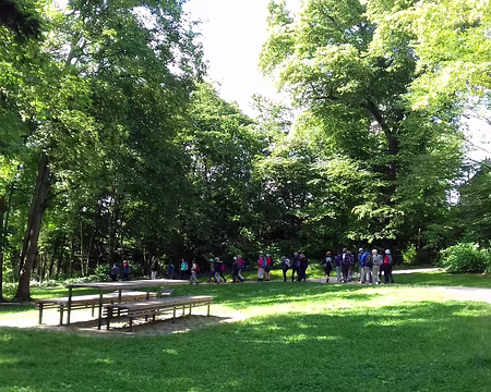 005 Traversée du parc du château de l’Aigle blanc