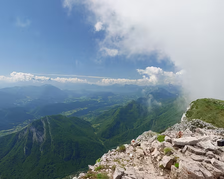 P1170698 Vue vers le Dévoluy depuis le Pic Saint-Michel (1966m).