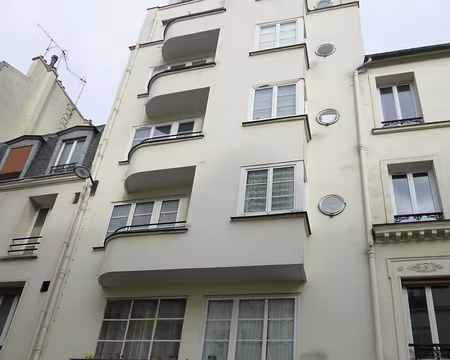 P1190533 Immeuble de 1934 des architectes Bertin et Kandjian, rue des Apennins