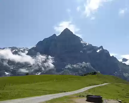 004 face à l'Eiger