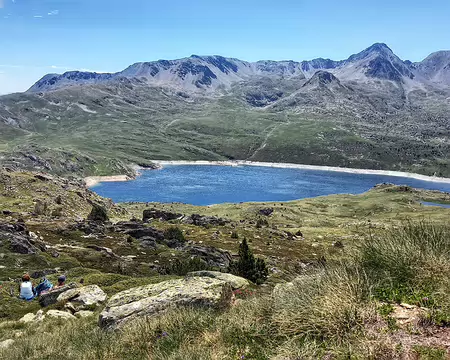 20240715_121442-01 Pique-nique au Col de Lanoux devant le Carlit (face ouest).
