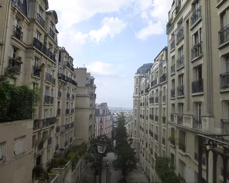 P1190680 Rue du Mont-Cenis