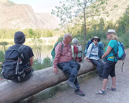 003 pause à l'ombre !