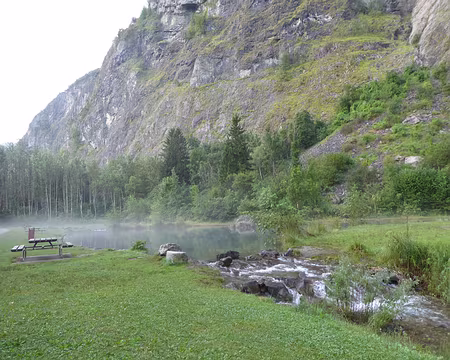 070 6ème jour, départ matinal du gîte le long de la voie verte