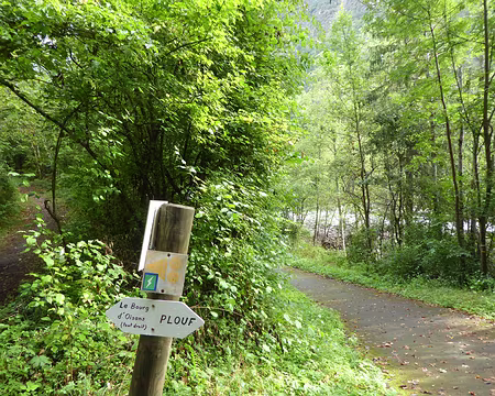077 une partie de la voie verte a été emportée par le torrent