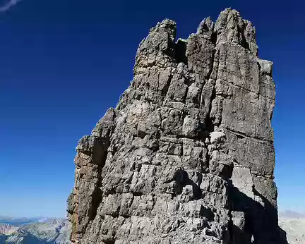 20240809-09h58m33s-P1180158-V3 Dans la brêche du col des Portes.