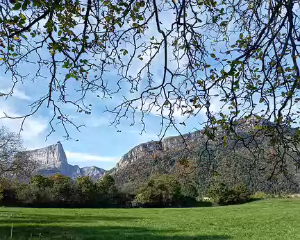 20241020_144311-01 Mont-Aiguille et Goutaroux