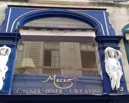 015 Restaurant Macéo, rue des Petits Champs, près des jardins du Palais royal