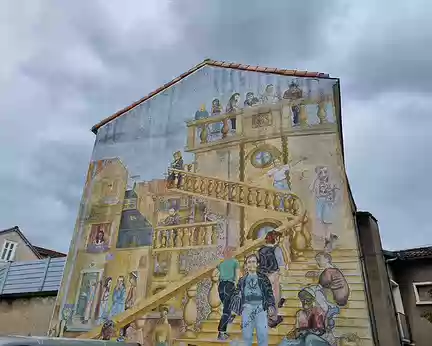 124 Grande fresque murale dans Poitiers.