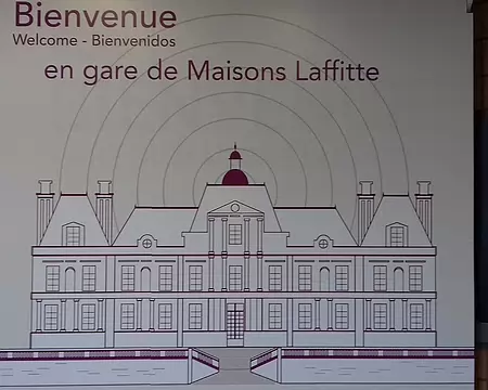 001 Départ de la gare de Maisons-Laffitte (Yvelines) pour une visite du château puis une randonnée de 15 km jusqu’à Saint-Germain-en-Laye