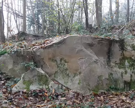 020 Le grès était exploité pour le pavage des chaussées de Paris (1876 à 1954)