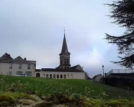 041 L’église paroissiale Saint-Martin à Chevreuse. Clocher du XIXème siècle