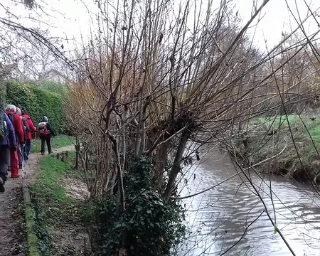 047 Sentier le long de l’Yvette