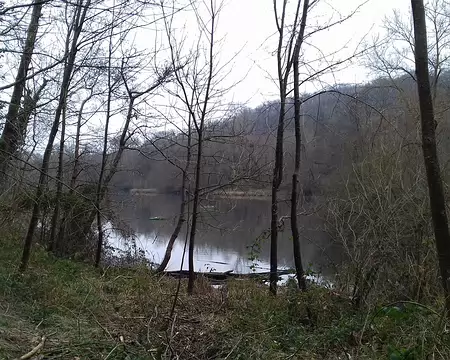 021 Arrivée à l’étang de la Geneste (commune de Buc) par la route de la Porte de La Minière