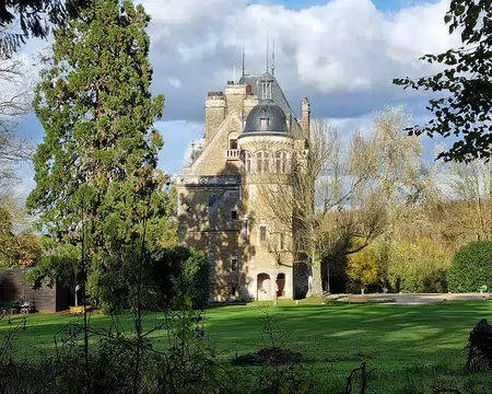 027 Le château de Méridon