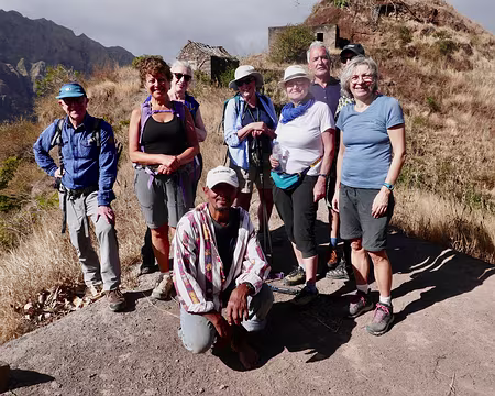 Enfin au col, grâce à Carlos qui nous y a menés