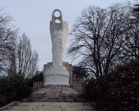 004 Le monument aux morts de la batellerie (Paul Sylvestre, 1924)