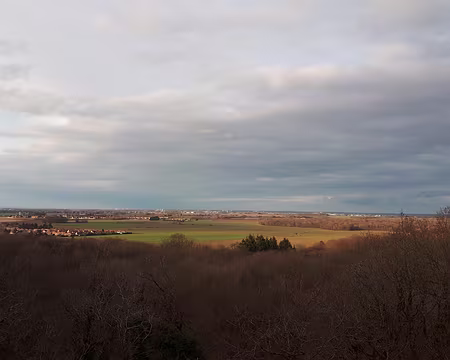 IMG-20250208-WA0002 Vue vers la capitale depuis la terrasse de la tour du Buisson.