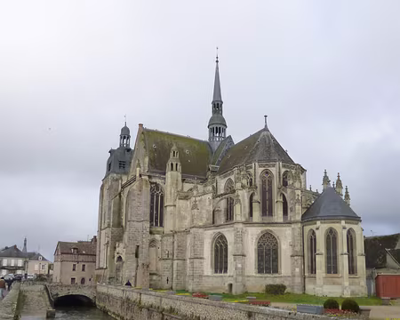 P1200852 ...au bord de l'Eure, Nogent-le-Roi