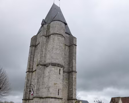 P1200853 Tour du Pilori, XVè s., Mairie de Lormaye