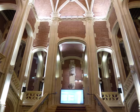 P1200894 Escalier d'honneur de l'hôtel Gaillard...