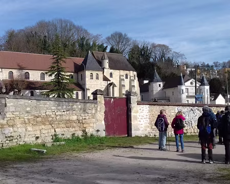 006 L’église Saint-Michel (XI-XIIème siècle) de Juziers, classée monument historique