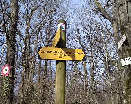 031 Le chemin de la Grande Marnière au Jaglé (GR 2)
