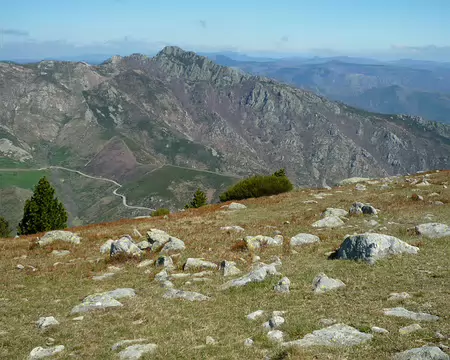 P1350842