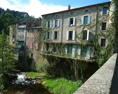 P1350856 Largentière