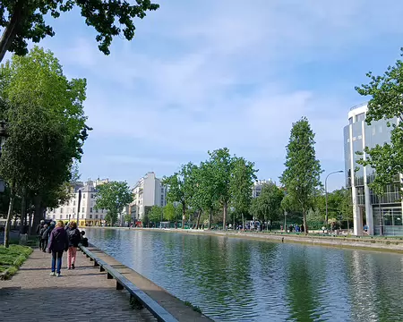 022 Le bassin des Récollets vu du quai de Jemmapes
