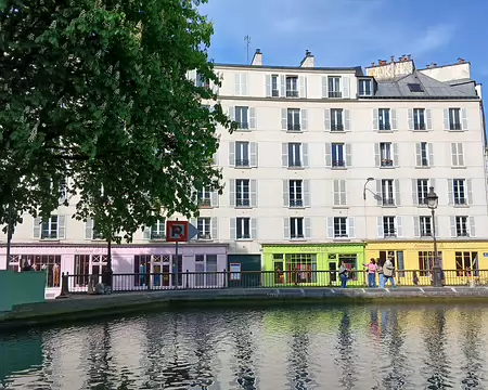 023 Des boutiques Antoine et Lili, de toutes les couleurs