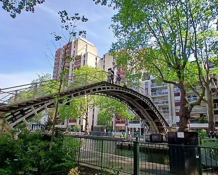030 Passerelle de la Douane au-dessus du bassin des Marais