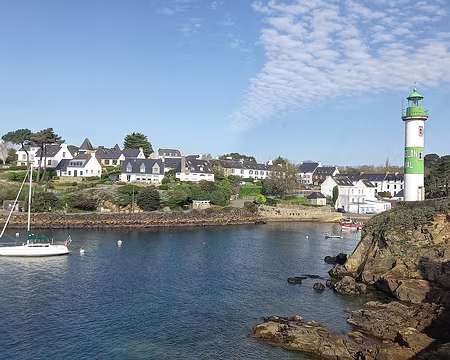 20250405_105951-01 Entrée du port de Doëlan