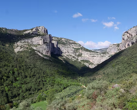 P1180520 Vue sur le cirque de l'Infernet.