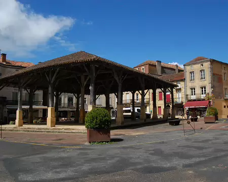 DSC_0115 Belvès: La halle, XV ième.