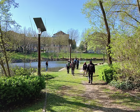 001 Départ de Bussy-Saint-Georges (Seine-et-Marne) pour une randonnée de 18 km via le parc culturel de Rentilly