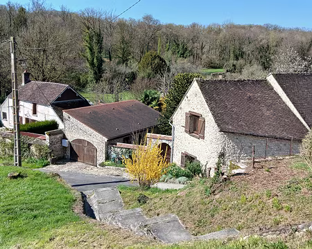 027 Le bas du village