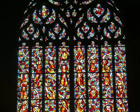 Vitrail de la cathédrale de Tréguier.