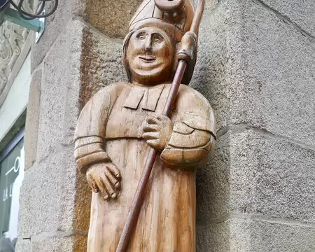 St Ruelin, évêque de Tréguier au VIIème siècle.