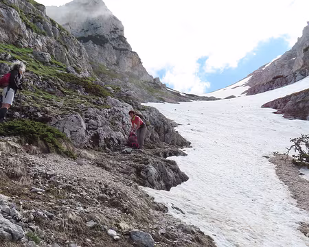 20250531091144 On n'ira pas plus haut. Beaucoup trop de neige.