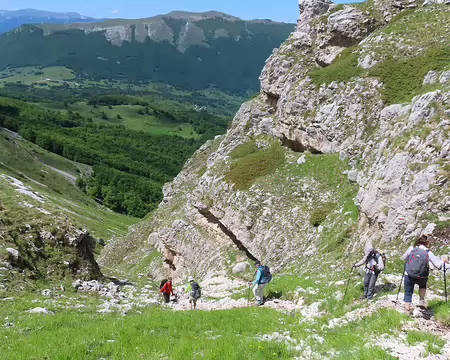 20250531100805 Descente par le même chemin.