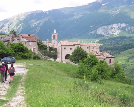 20250602155843 Arrivée au village perché de Roccacaramanico