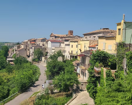 20250608150147 Vue du parking au village de Palombaro
