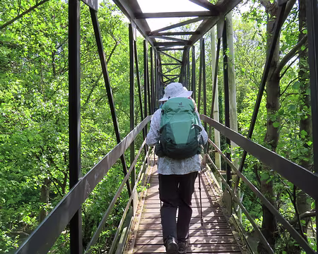 IMG_6673 Passerelle sur l'entrée d'un port de plaisance