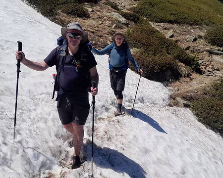 20250530_124925 Sur les pentes nord ceux-ci sont encore présents à 2000 m d'altitude