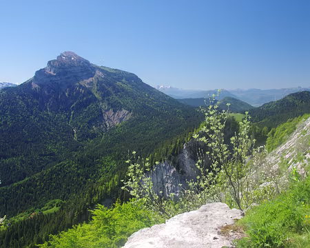 Chamechaude pendant la montée au Charmant Som Chamechaude pendant la montée au Charmant Som