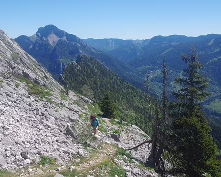 Montée au Charmant Som Montée au Charmant Som